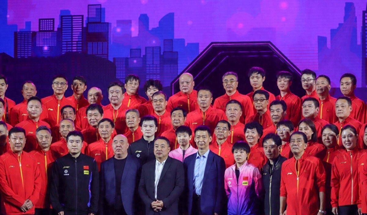劲敌对决，赛场上的波澜壮阔